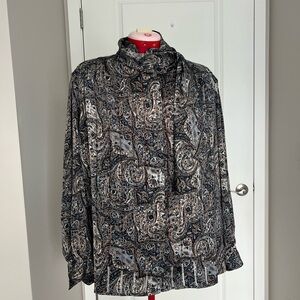 Elegant Paisley Women's Blazer